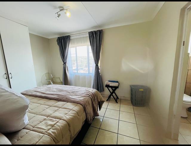 1 BEDROOM APARTMENT TO LET IN SONHEUWEL